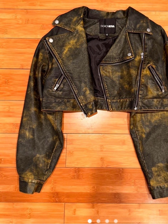 Fashion Nova Jackets & Blazers - Fashion Nova Cropped Distressed Moto Jacket in Black and Gold Wash